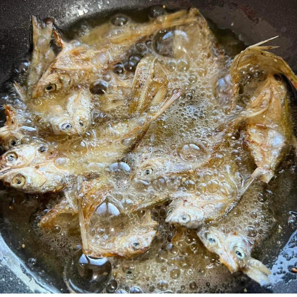 Cá tép dầu khô Sông Đà giá sỉ 